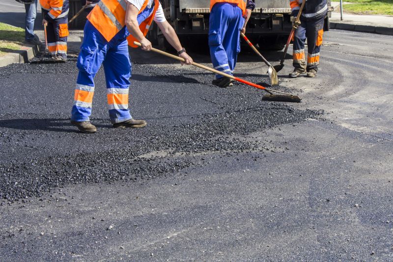 Asphalt Chip Sealing Service